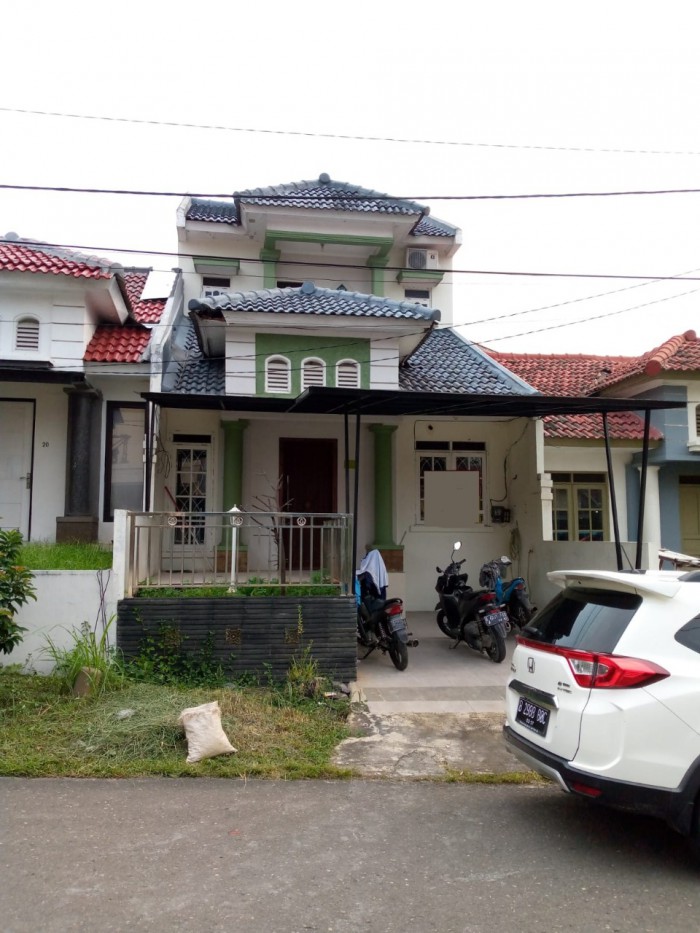 Rumah Dijual di Taman Simprug Sriwijaya Lippo Cikarang